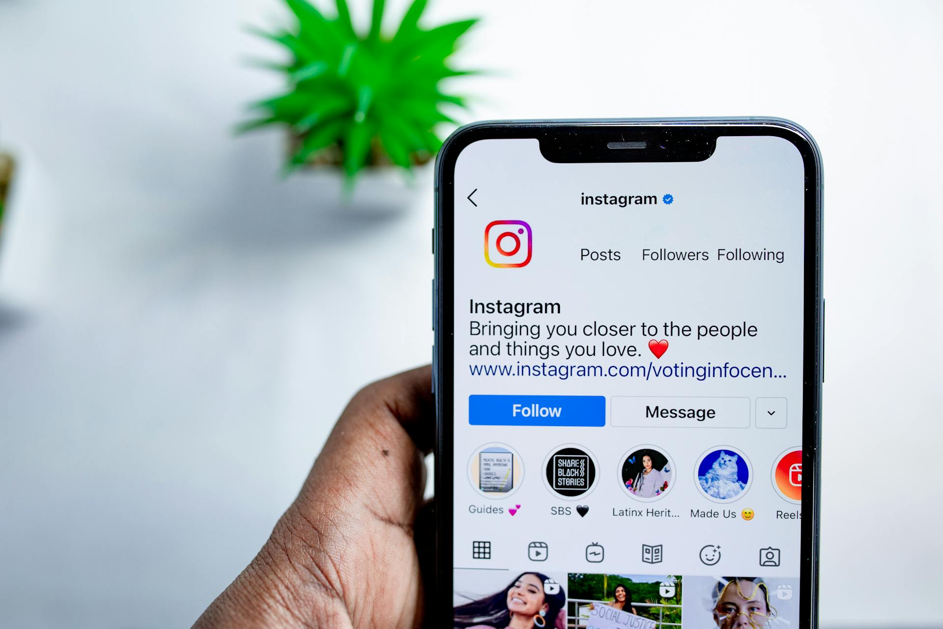 ten powerful AI tools for Instagram video traffic enhancement.